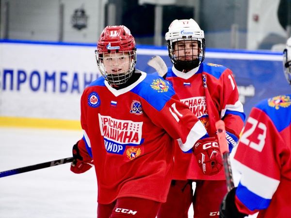 Возможно ли развивать детский хоккей в России по американской модели?